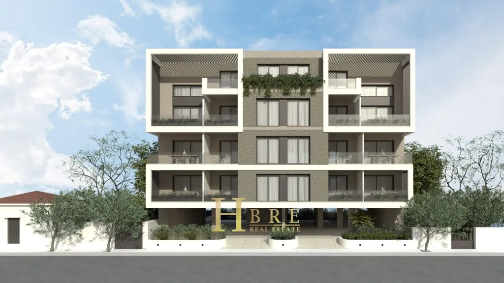 Contemporary Maisonette with Balconies in Port Rafaï