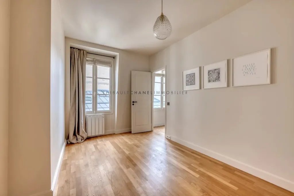 Esik - Duplex with Terrace in Paris 3rd Arrondissement