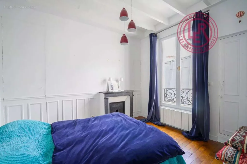 Chambres - Appartement 2 Pièces avec Vue Dégagée au Marais