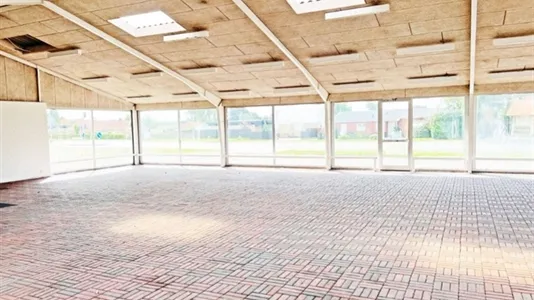 Toad - Showroom with Workshop in Bjerringbro