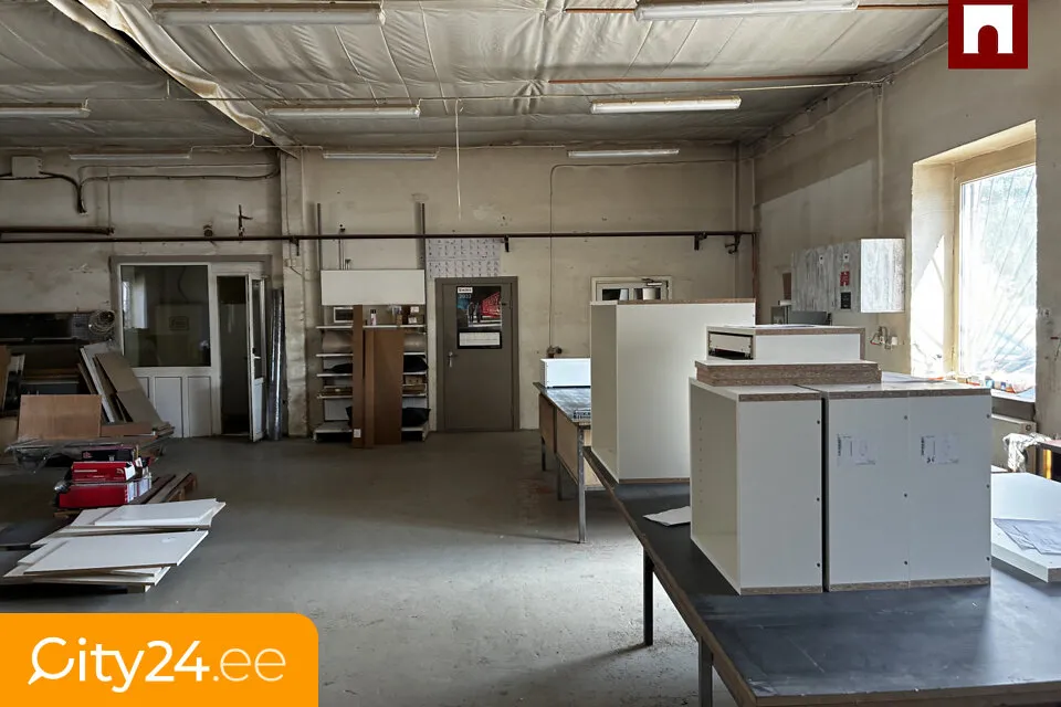 Stanze - Commercial Property with Warehouse in Salaspils