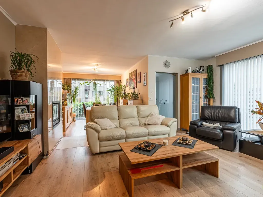 Séjour - Maison avec Jardin et Garage à Eeklo