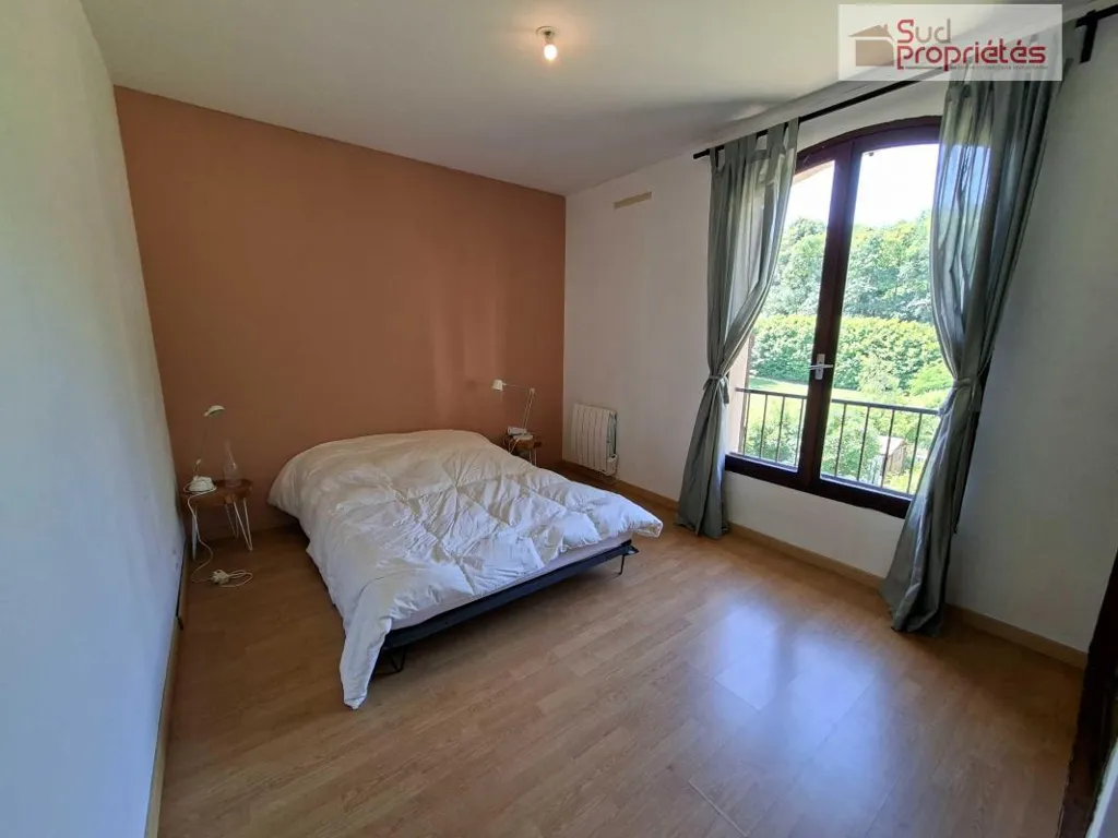 Chambres - Villa des Années 80 avec Grand Terrain à Aurignac
