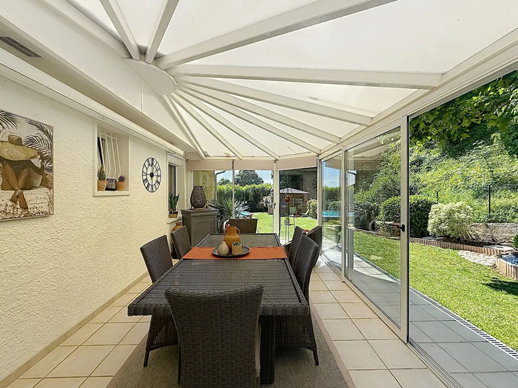 Terrasse - Maison avec Piscine et Terrasses à Meximieux
