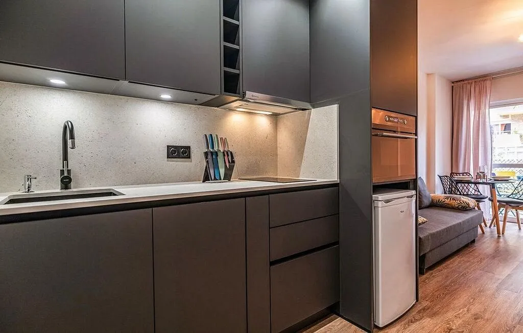 Köök - Renovated Studio with Terrace in Benalmádena