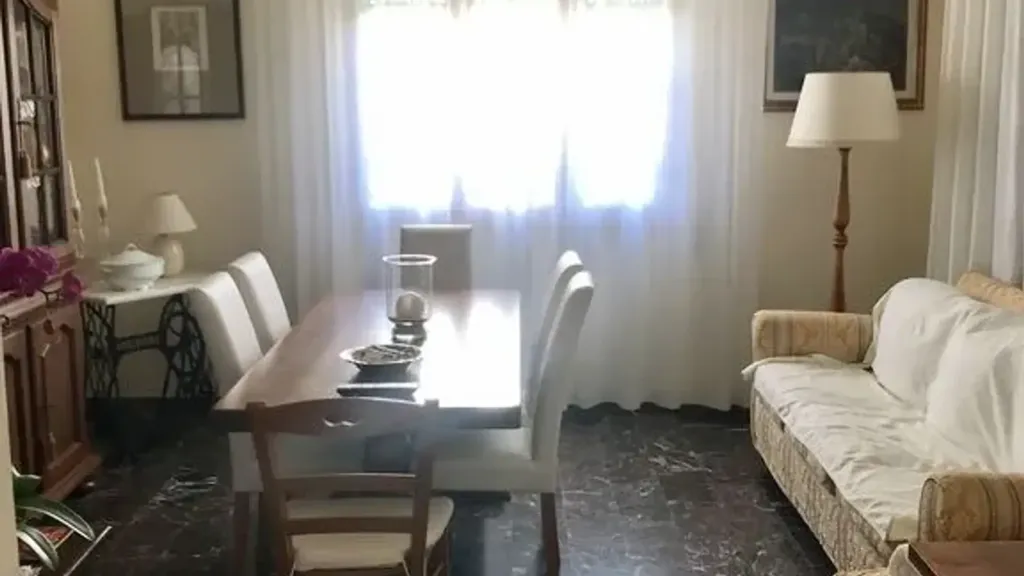 Salle à manger - Duplex Villa with Garden in Forte Dei Marmi