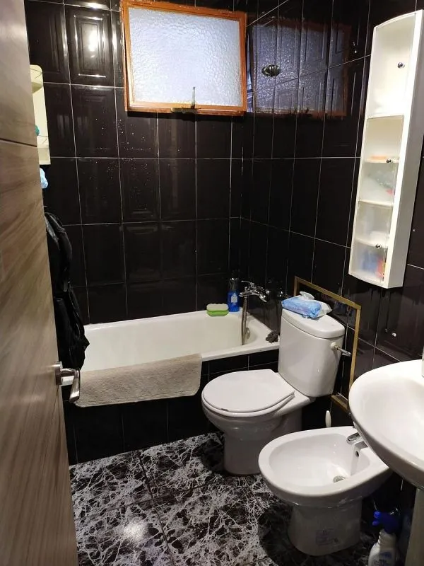 Salles de bain - Apartment with Balcony in Polígono Cartuja