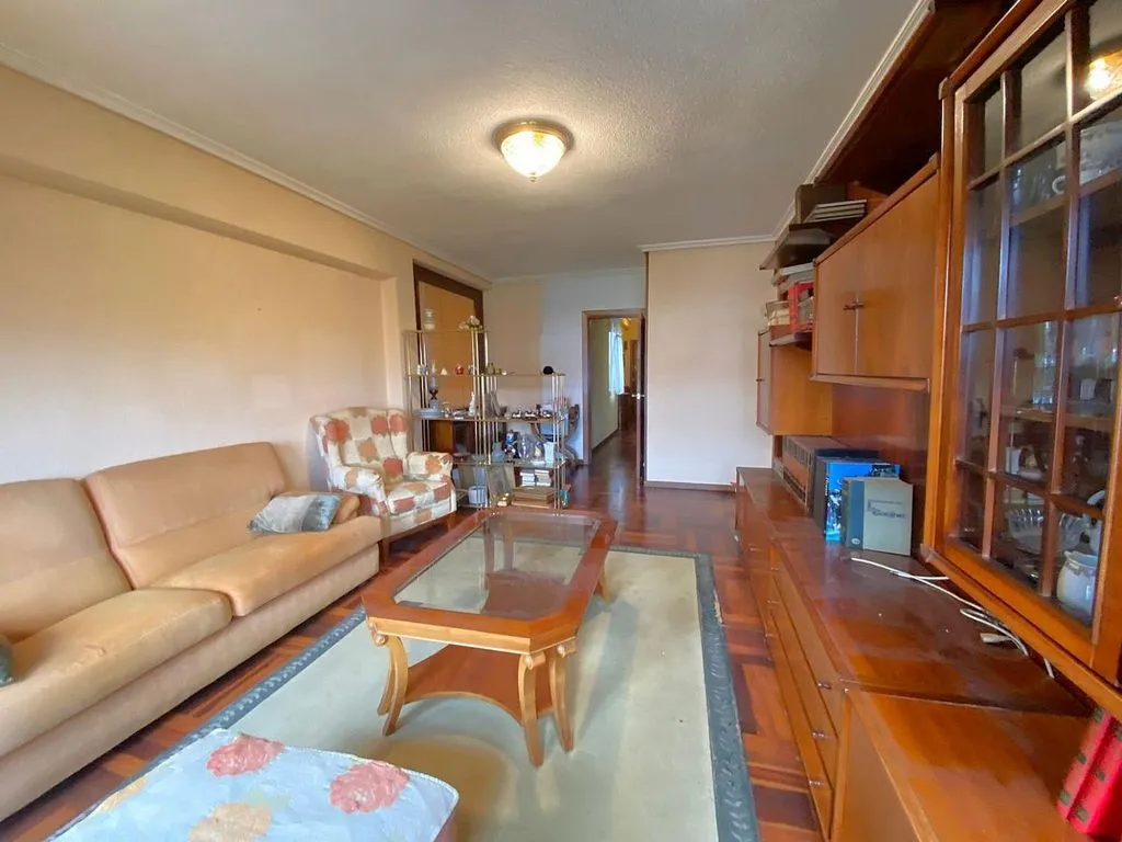 Soggiorno - Apartment with City Views in Torrelavega