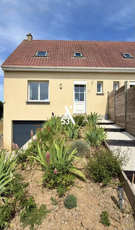 Extérieur - Maison Semi-Mitoyenne avec Jardin à Leulinghem