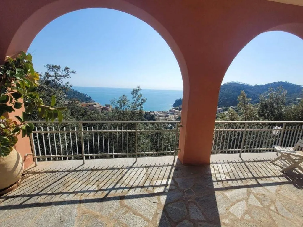 Terrass - Luxury Villa with Panoramic View in Bonassola