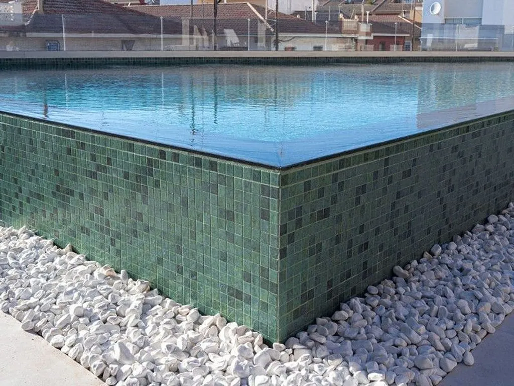 pool_area