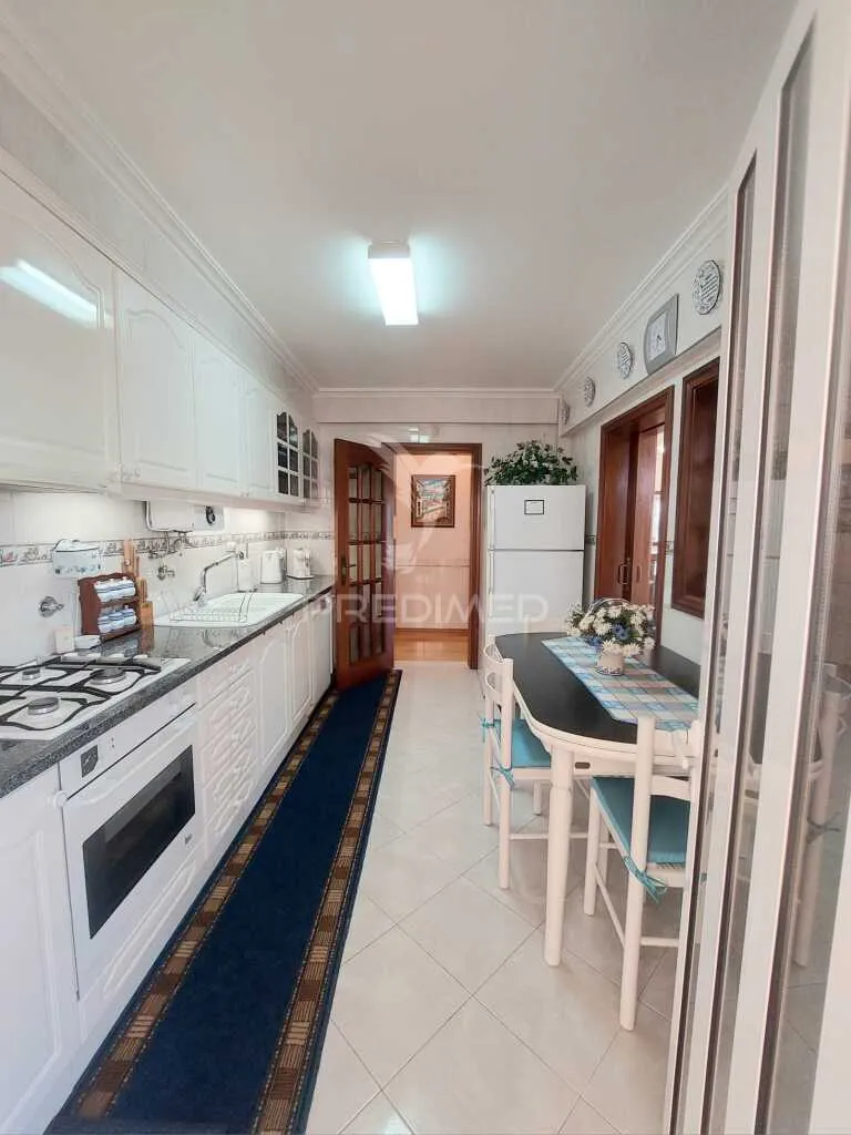 Cuisine - Luxury Villa with Marina View in Vilamoura