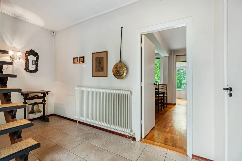 Entrée - Extended Semi-detached House with Garden in Velp