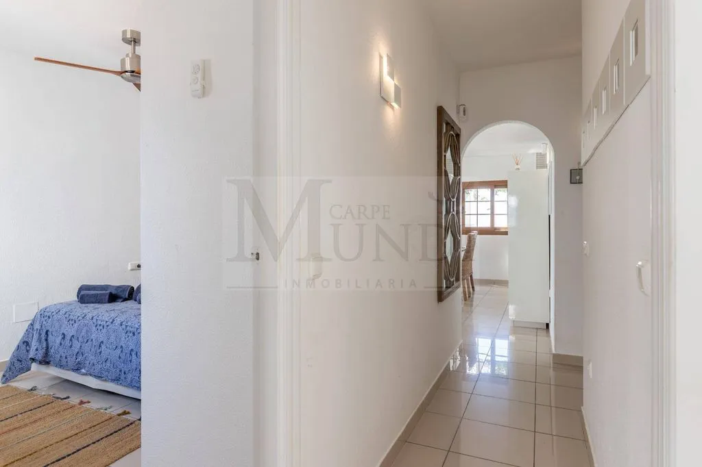 Esik - Renovated Villa with Rooftop Terrace in Corralejo