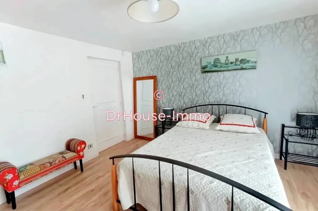Chambres - Maison avec Piscine et Terrasses à Gurmençon
