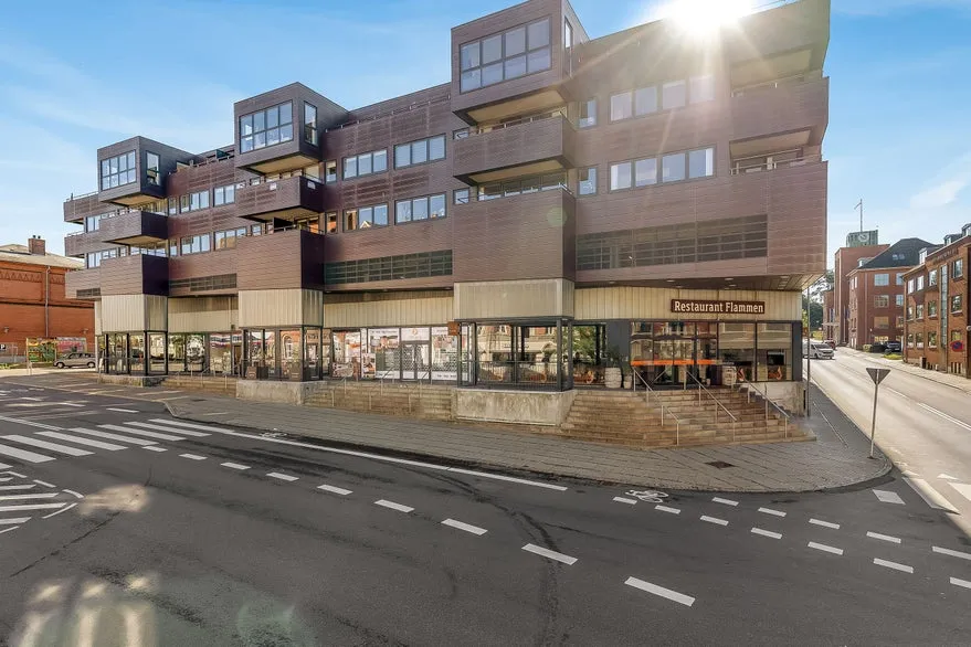 Välivaade - Restaurant Space with Parking in City Centre