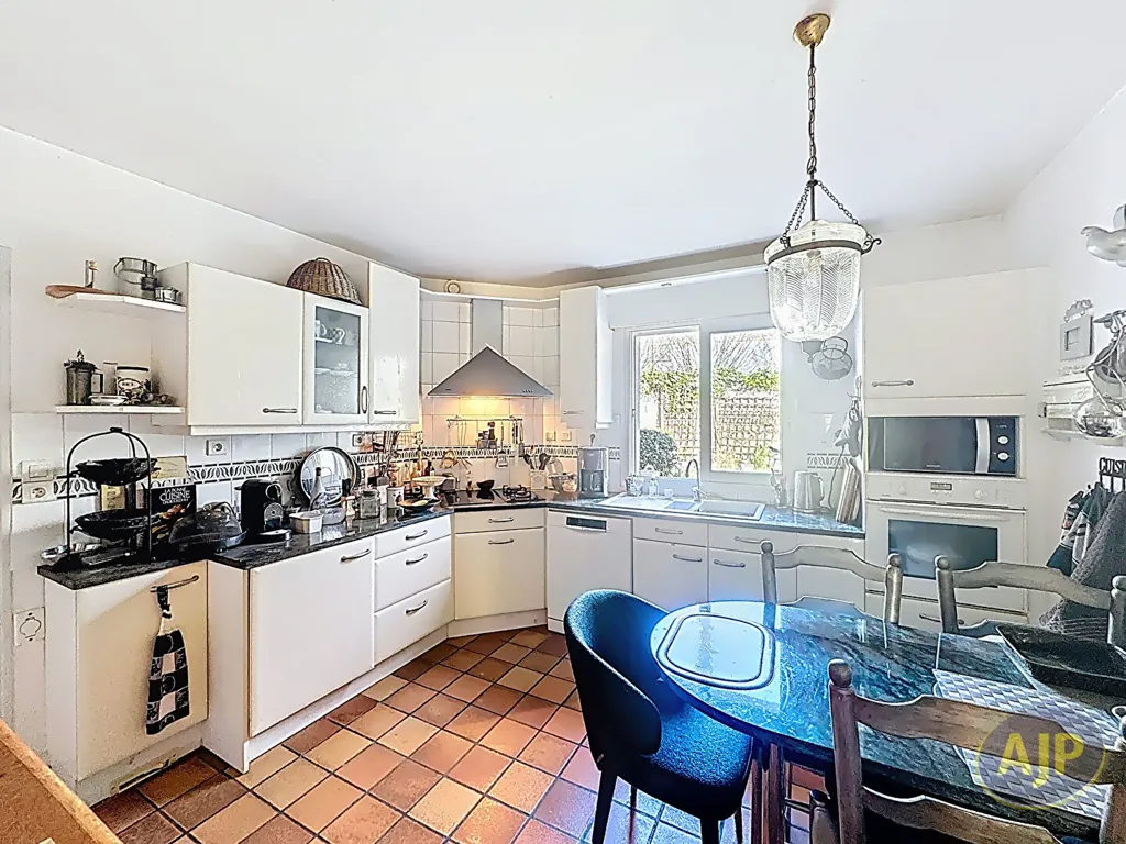 Cuisine - Maison dans Impasse Calme avec Jardin à Nantes