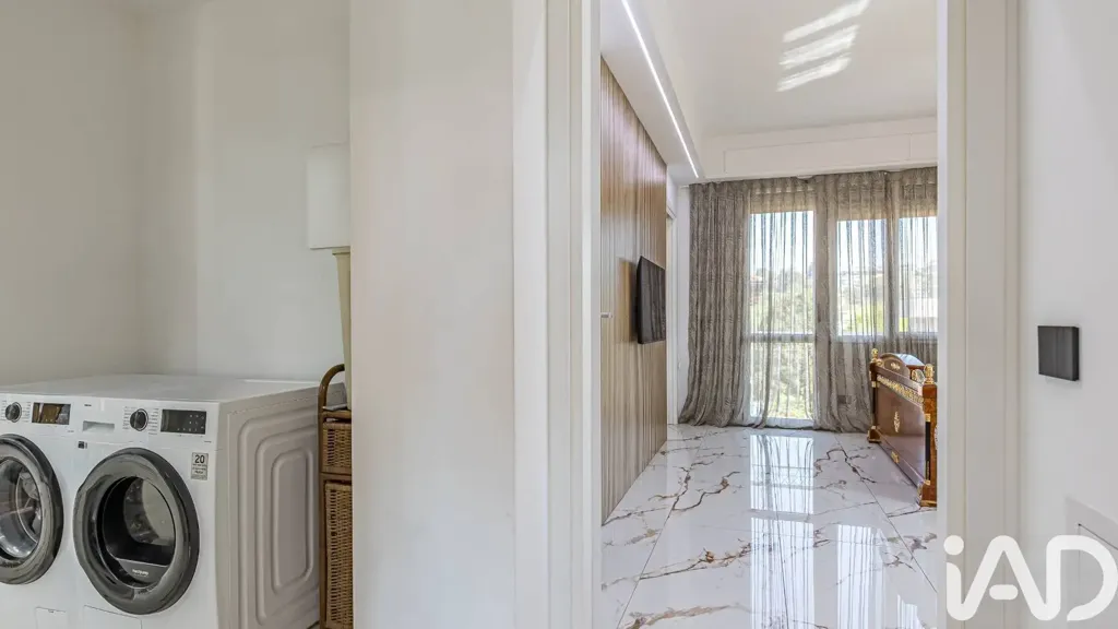 Buanderie - Luxury Penthouse with Terraces in Cantù