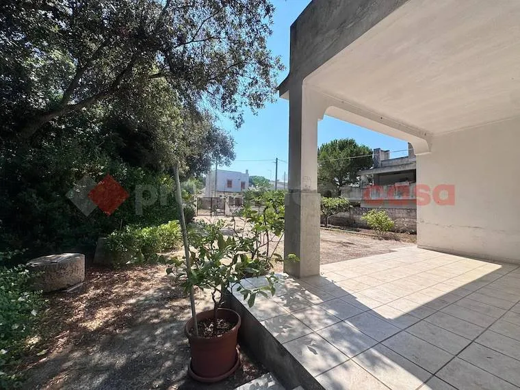 Terrazza - Villa with Private Garden in Pulsano