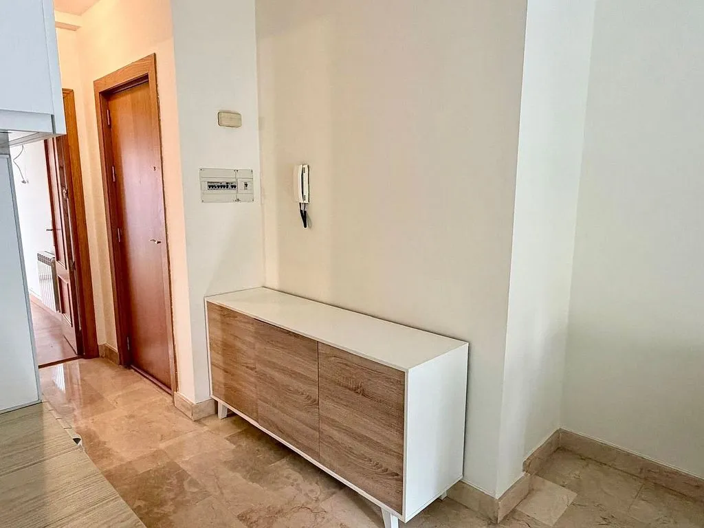 hallway_entrance