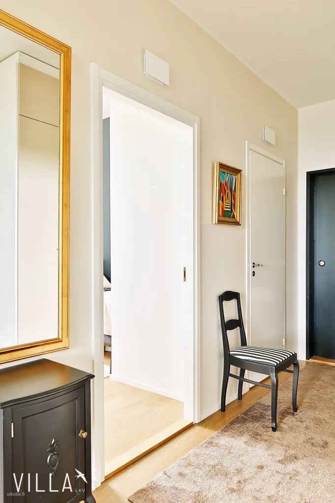 Ingresso - Modern Apartment with West-Facing Balcony in Vuores