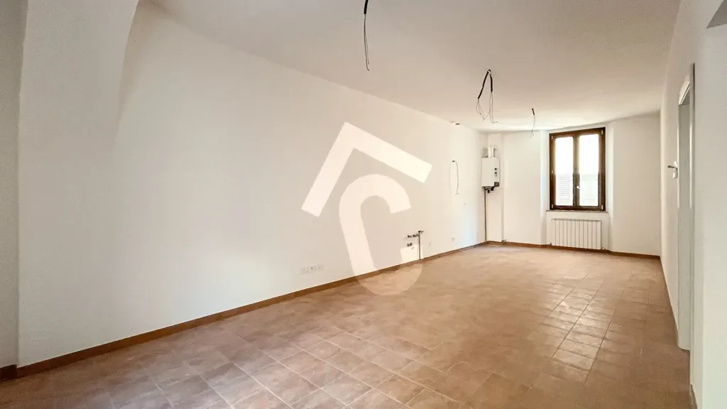 Appartement 2 pièces à IT
