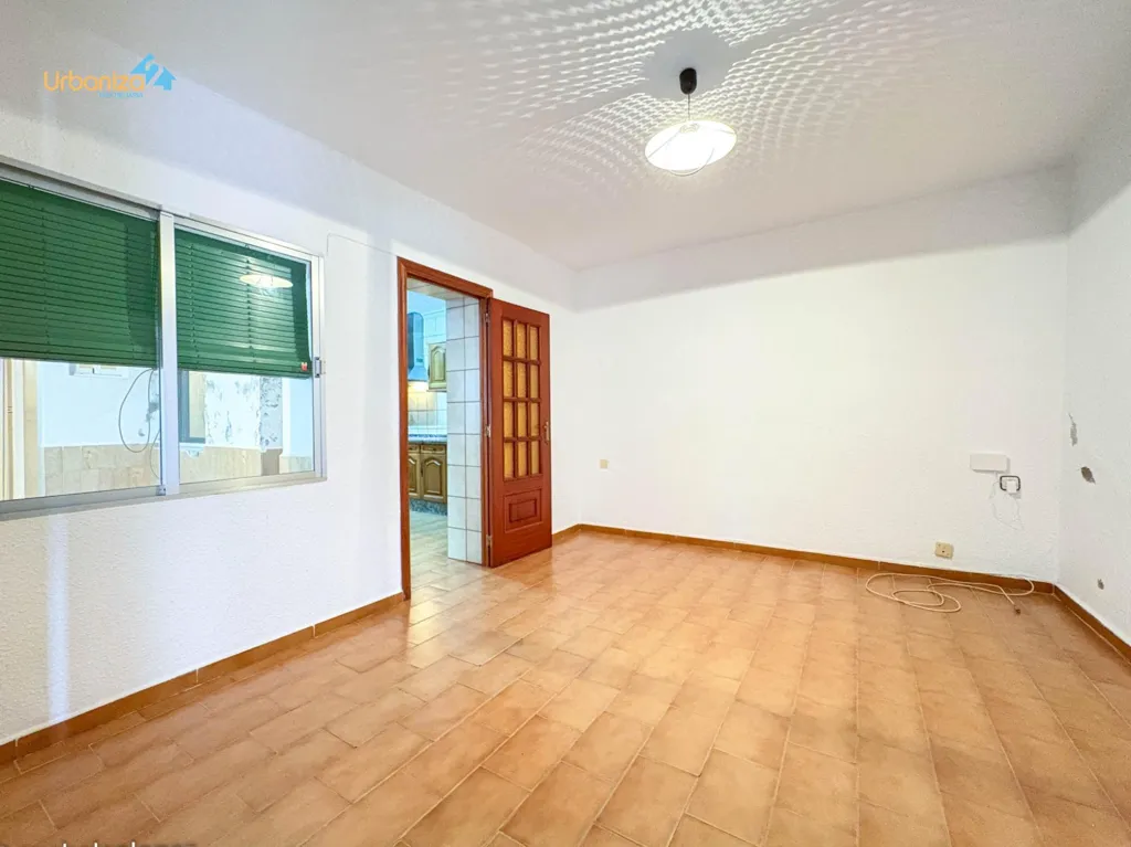 Toad - Ground Floor Flat with Patio in La Estación
