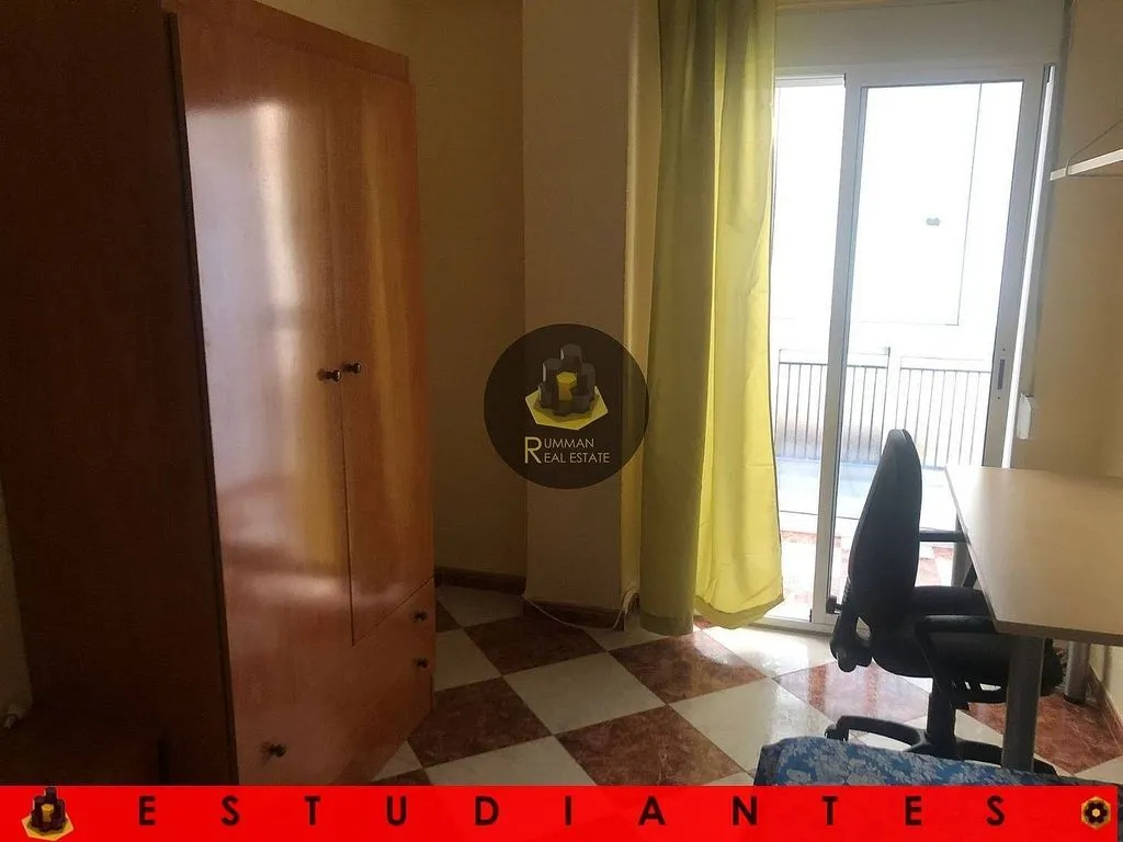 Magamistoad - Student Flat with Terrace in Beiro