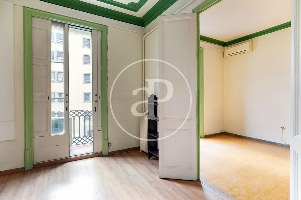 Living Room - Classical Apartment in Eixample Dreta, Barcelona