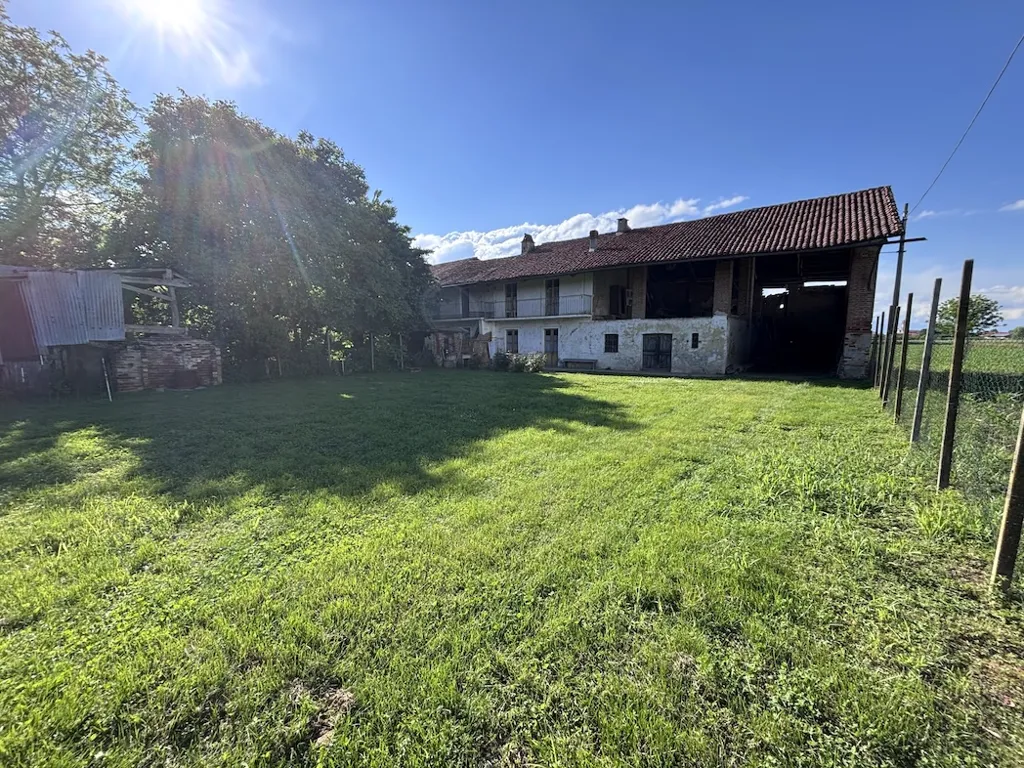 Aed - Rustic Cottage with Private Garden in Osasio