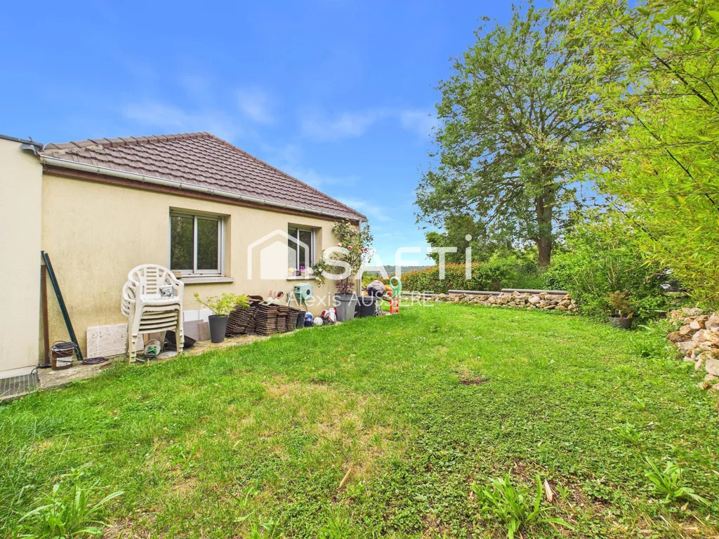 Aed - Contemporary House with Garden in Saint-Thibault-des-Vignes