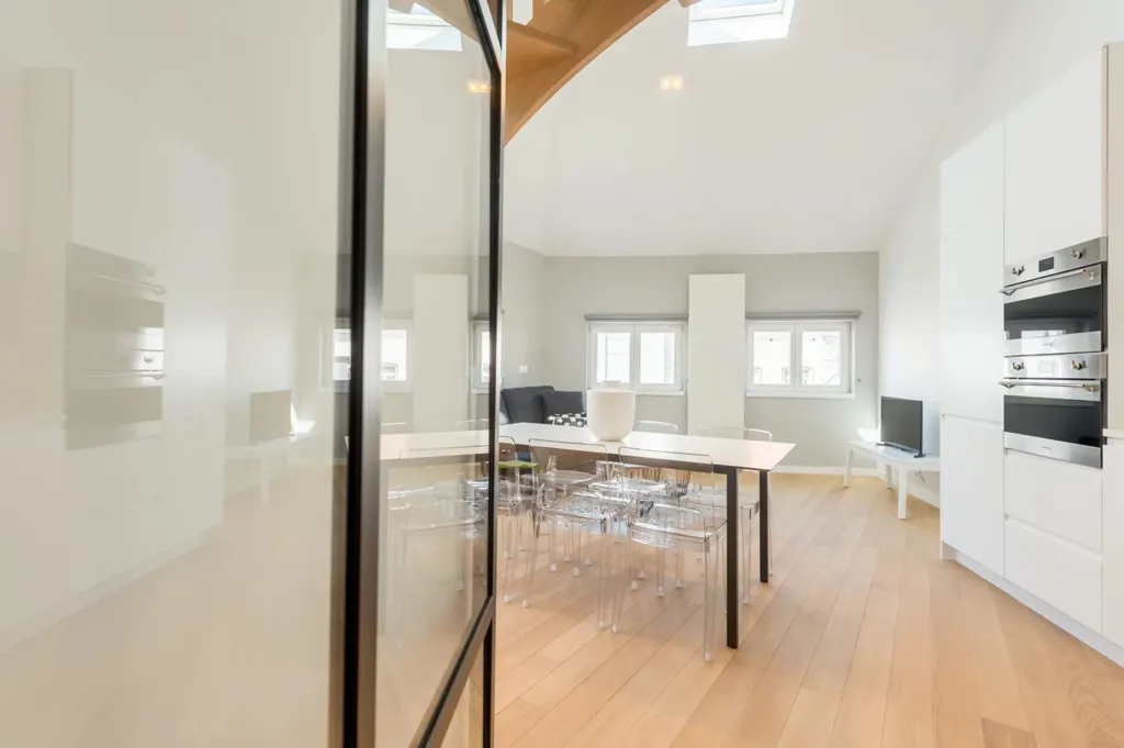 Köök - Unfurnished Duplex with Mezzanine in Ixelles
