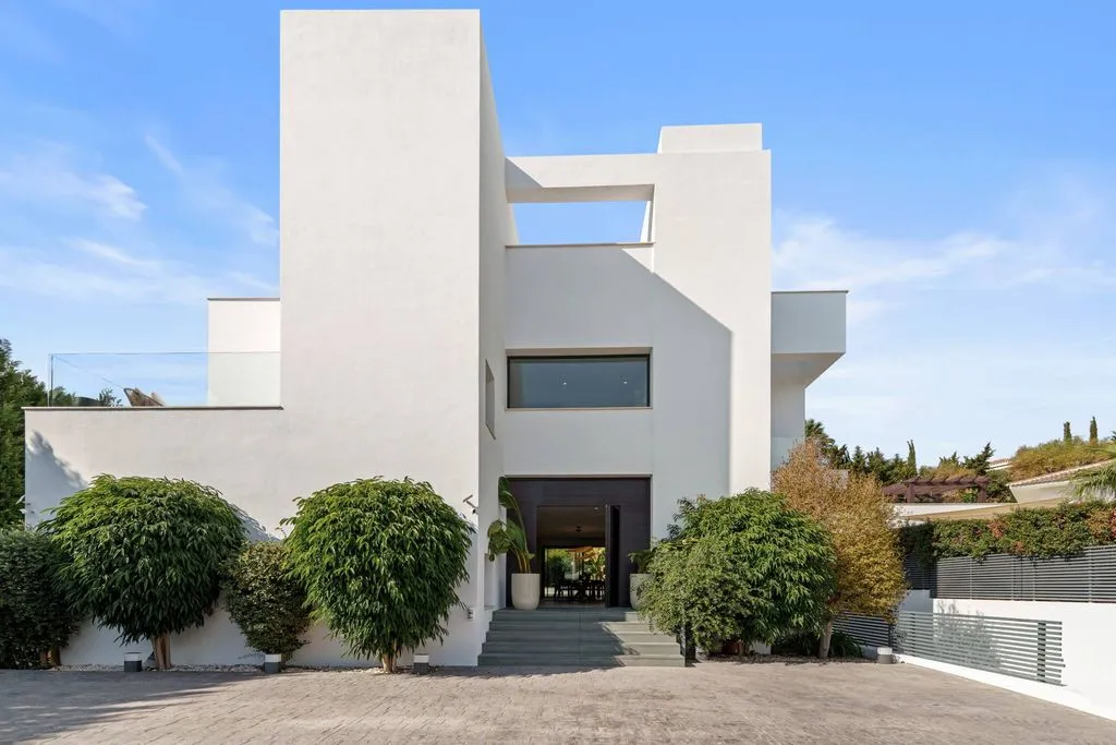 Extérieur - Contemporary Villa with Pool in Nueva Andalucía