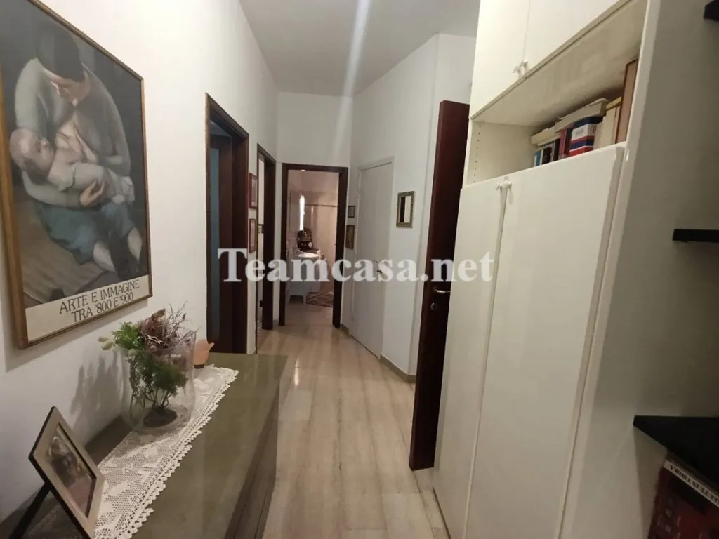Ingresso - Spacious Apartment with Balcony in Pesaro Centre
