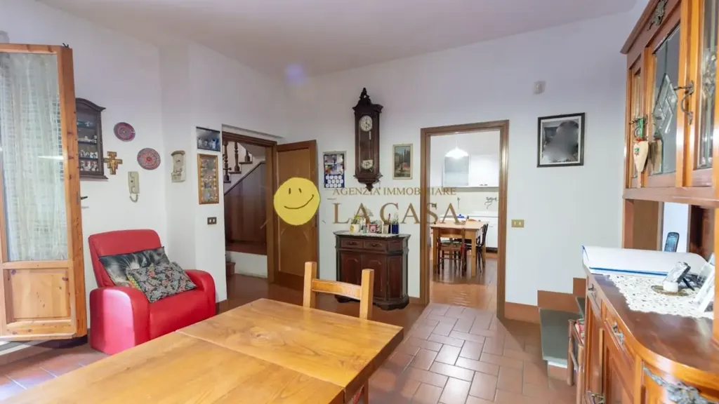 Sala da pranzo - Villa bifamiliare con piscina a Figline e Incisa Valdarno