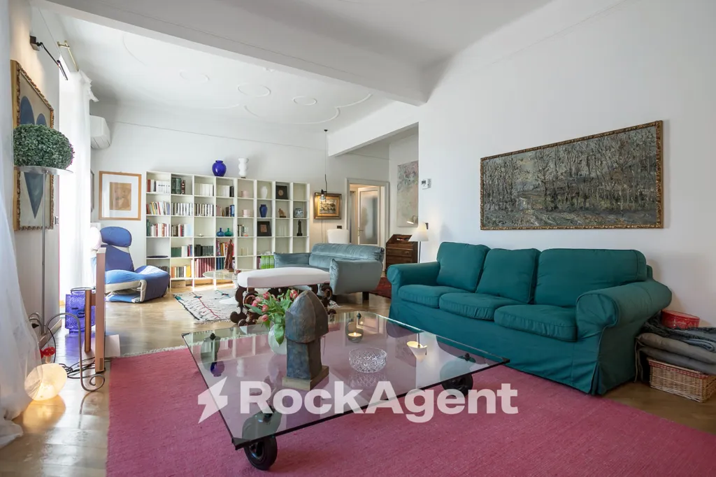 Séjour - Apartment with Terrace in Bergamo