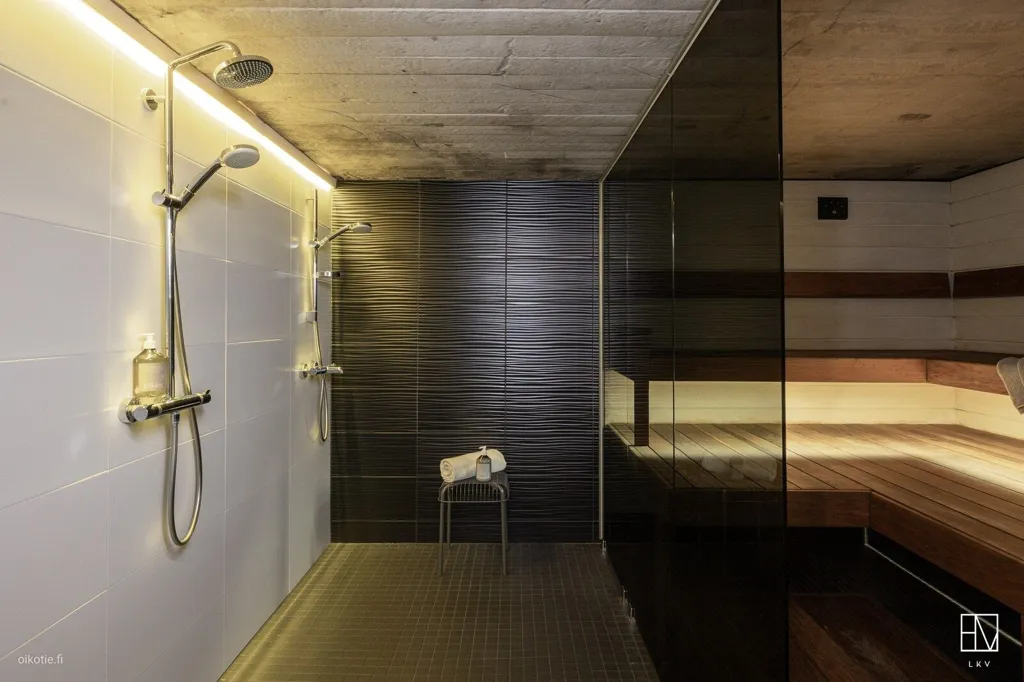 Salles de bain - Converted Loft with Sauna in Lempäälä