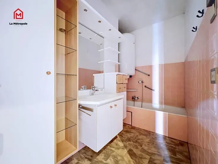 Appartement Central à Charleroi