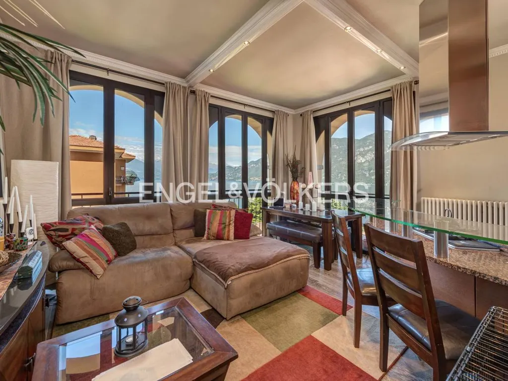 Elutuba - Lake View Flat with Attic in Oliveto Lario
