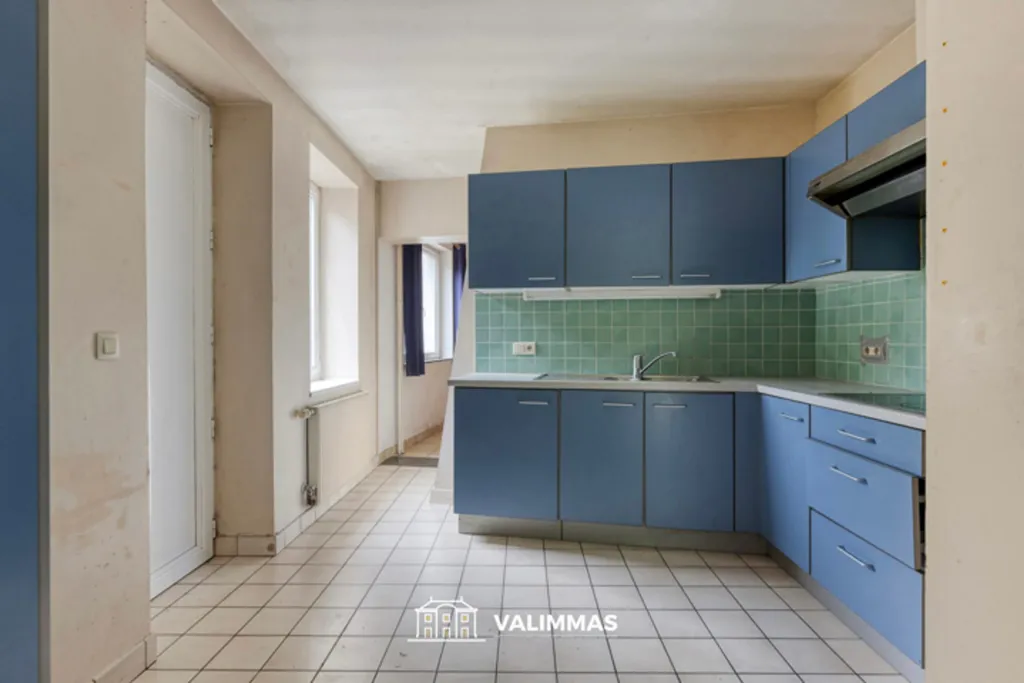 Köök - Charming Three-Storey House with Garden in Asse