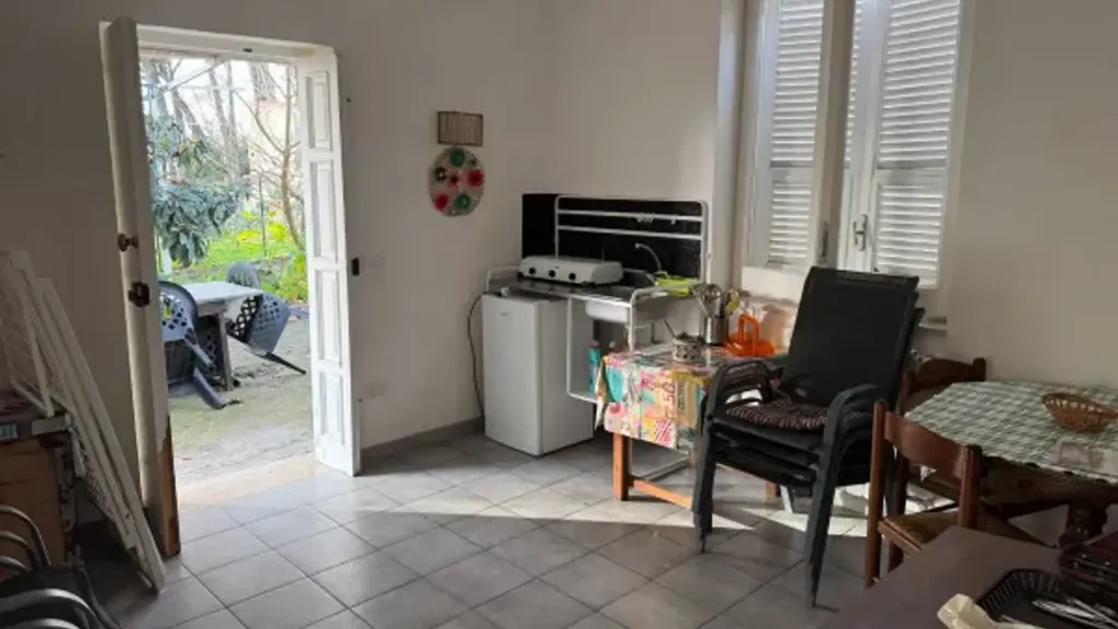 Cuisine - Divisible Villa with Sea Access in Mondragone