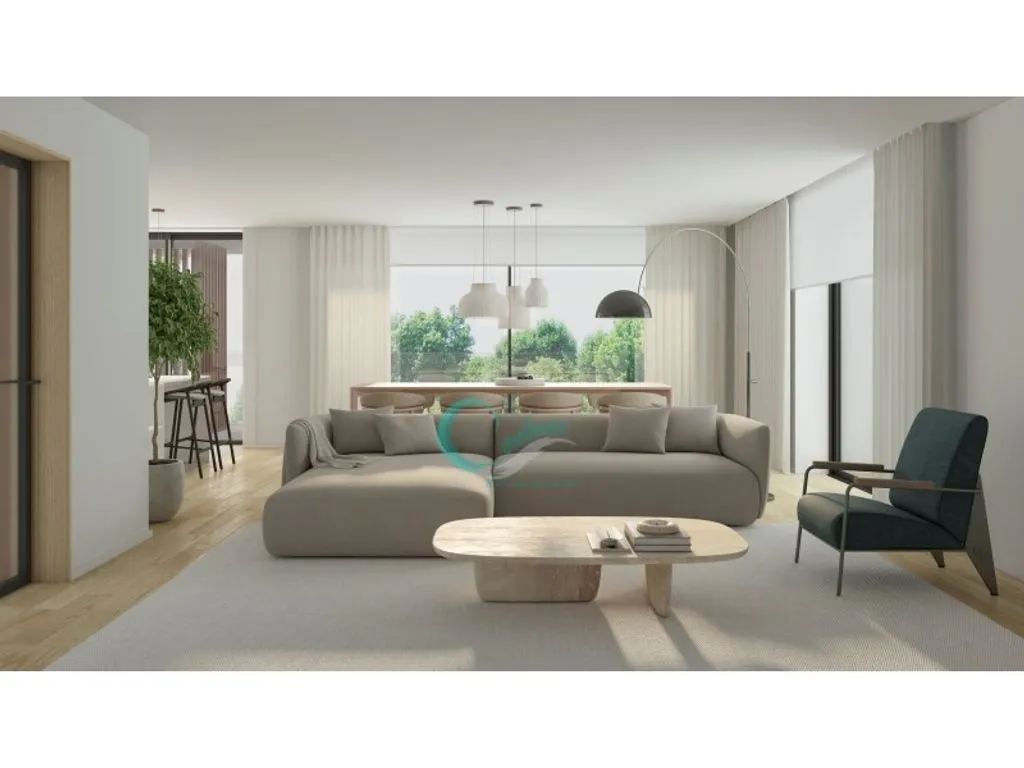 1-Bed Flat with Garage in Matosinhos