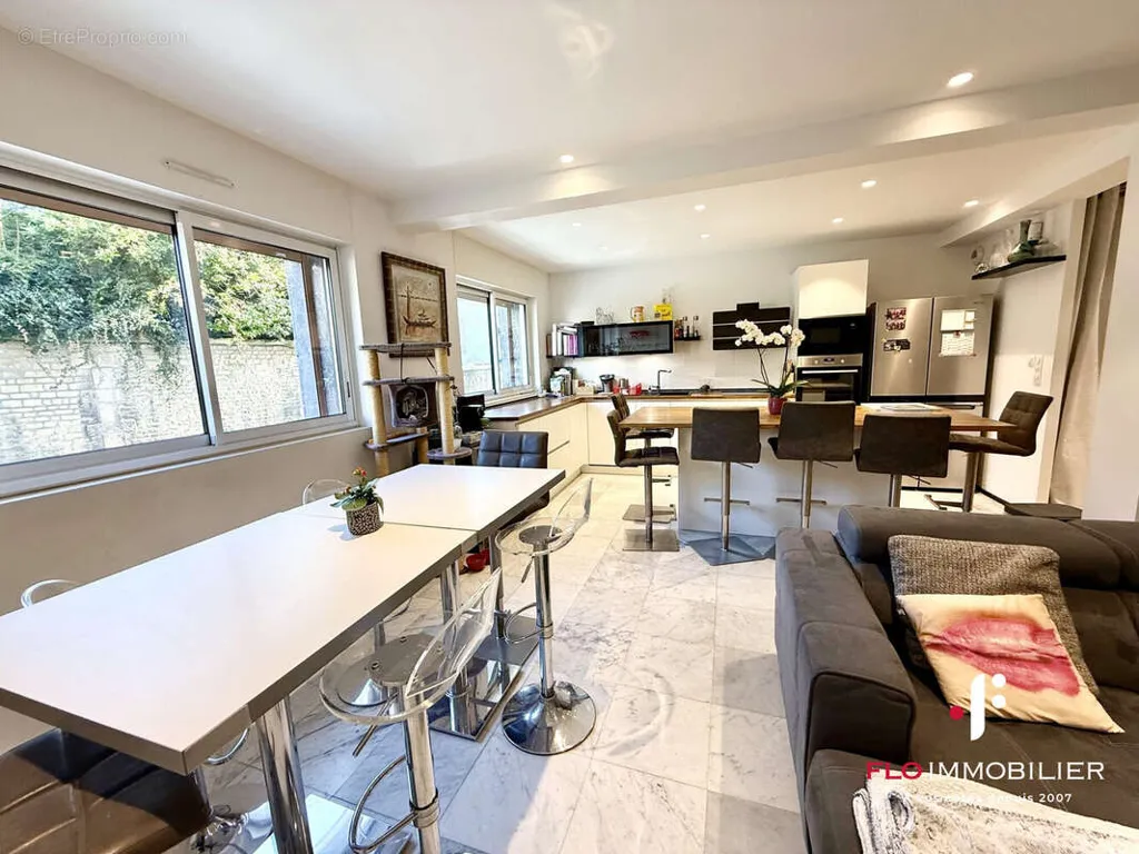 Cuisine - Appartement Rénové avec Ascenseur à Caen