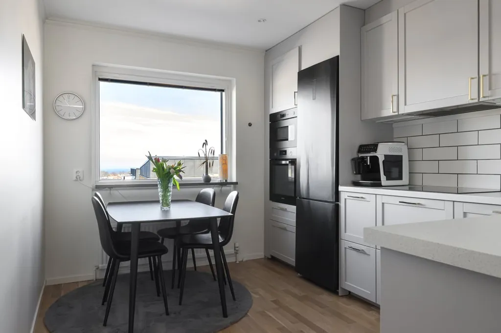 Söögituba - Apartment with Balcony in Ekhagen