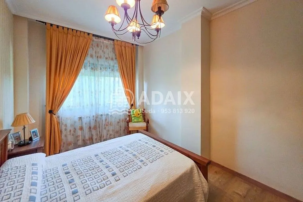 Bedrooms - Chalet with Pool in Baeza, Jaén