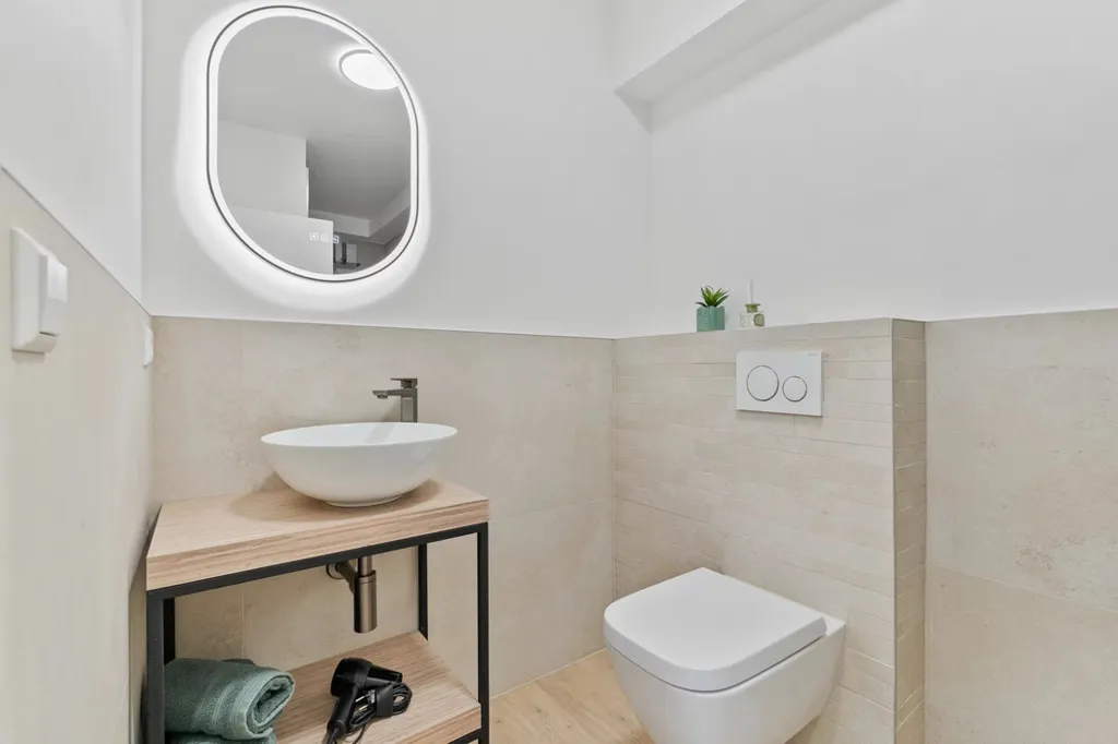 Salles de bain - Studio Meublé avec Terrasse à Luxembourg-Belair