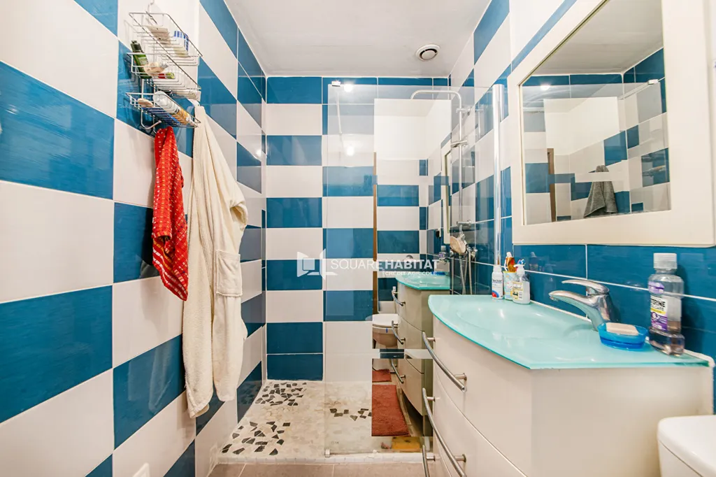 Salles de bain - Villa sur les Hauteurs d'Apt avec Jardin
