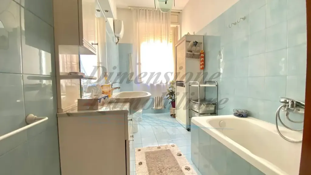 Salles de bain - Apartment with Sea View in Cecina