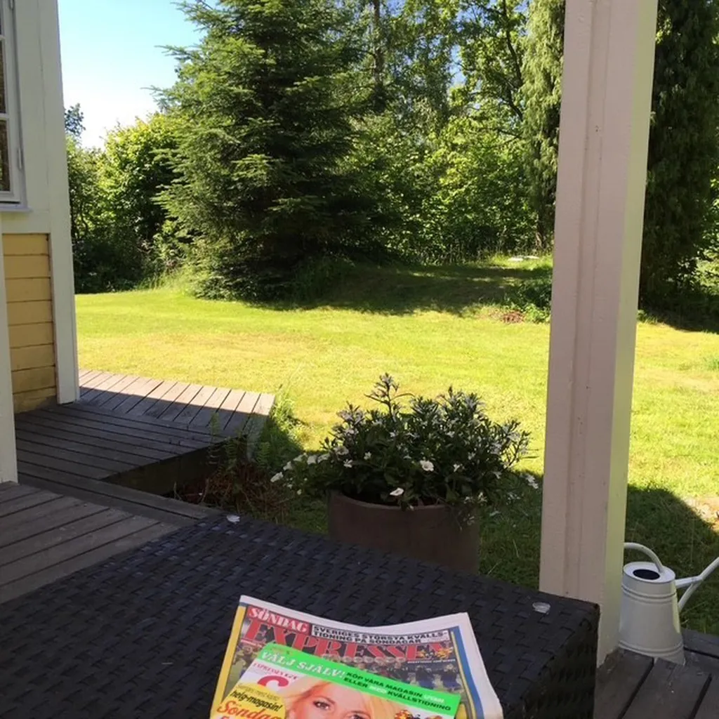 Terrazza - Charming Cottage with Forest Glade in Ängsholmen