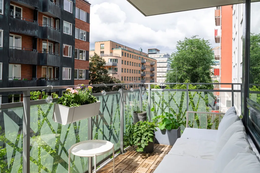 Balcony - Apartment with Balcony in Södermalm, Stockholm